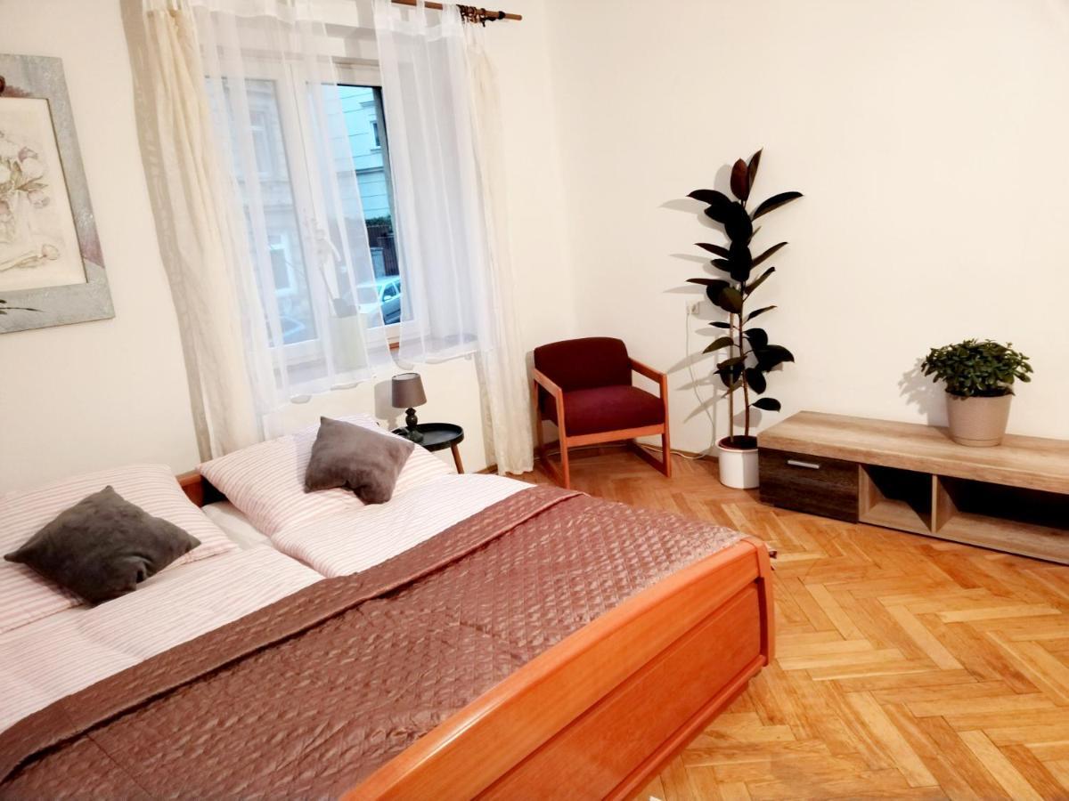 Apartman Isabel Decin Exterior foto